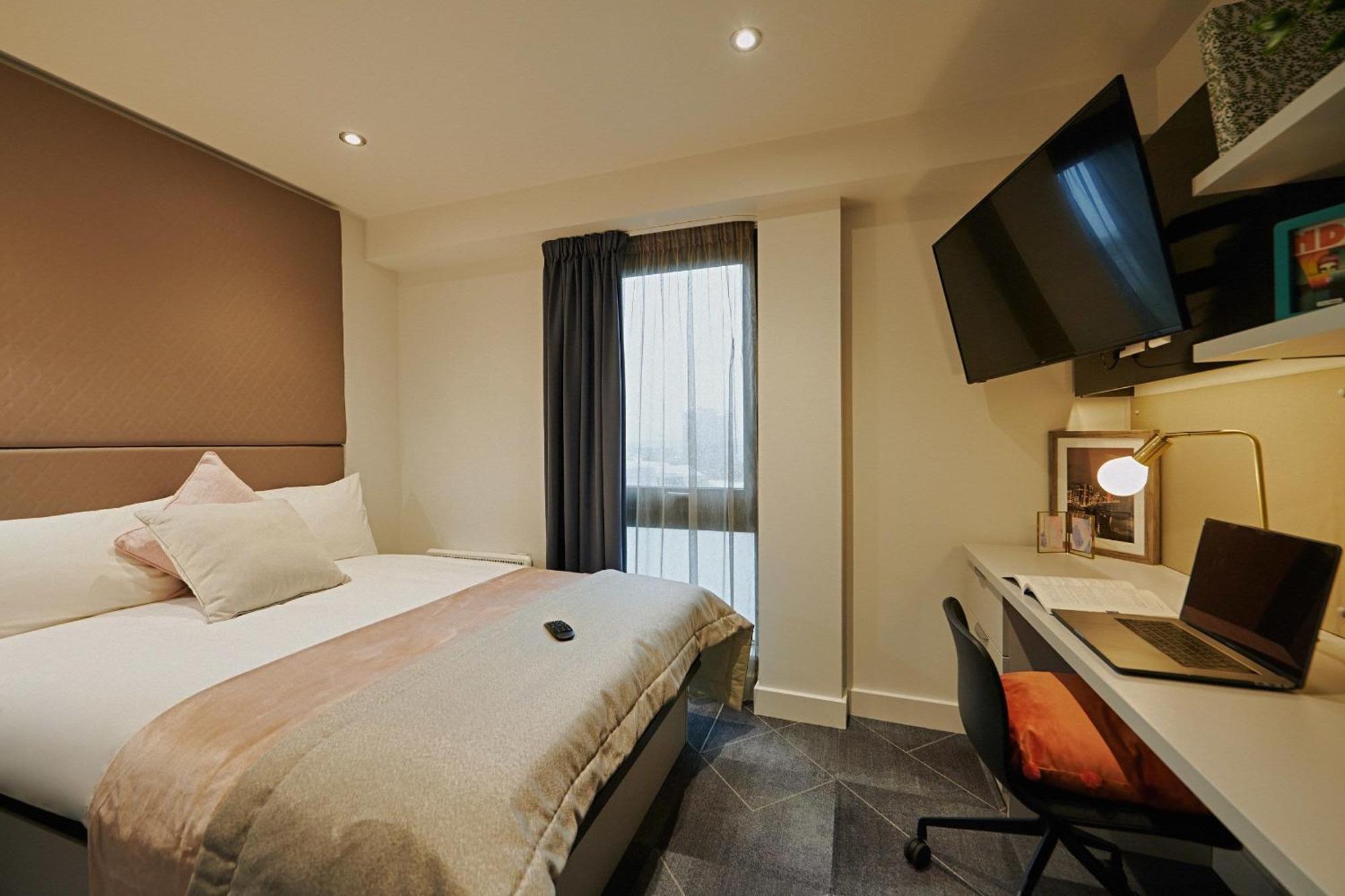 Fully Equipped Modern Studios In Glasgow West End For Students Only Exterior photo